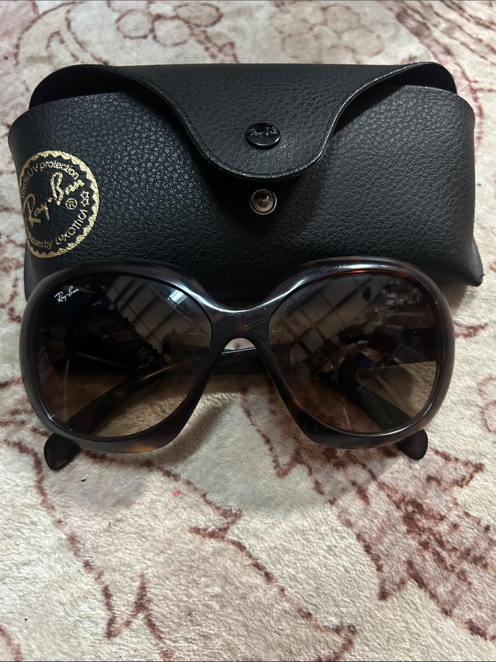 Ray-Ban Women's Tortoiseshell Brown Gradient Lens Sunglasses